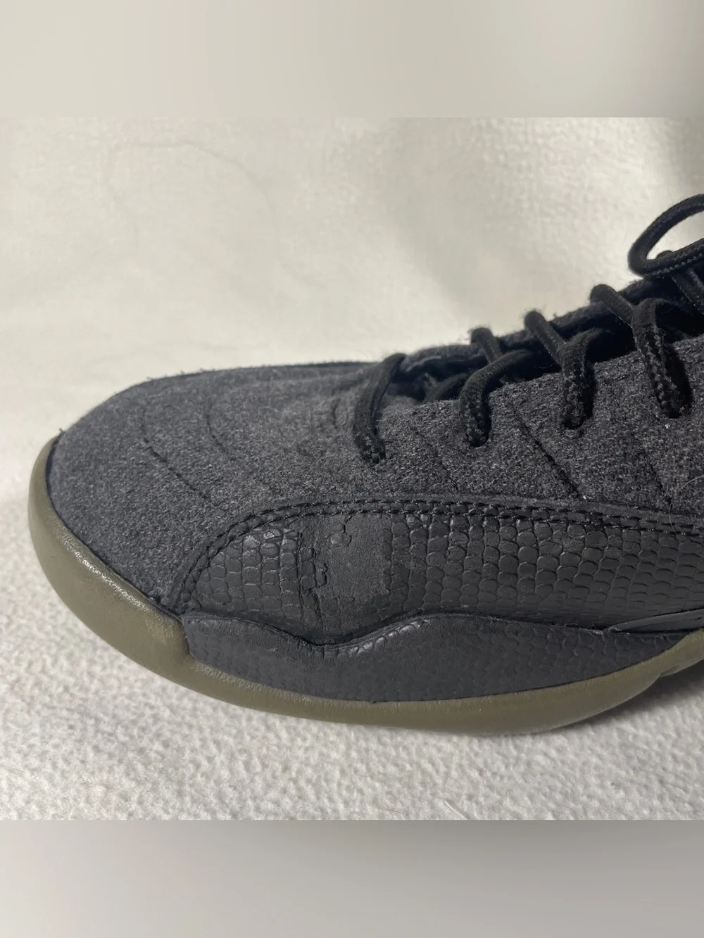 Nike Air Jordan 12 Retro Wool Dark Grey Mens Size 10 852627-003